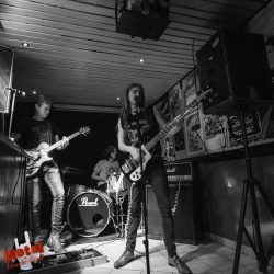 Iron Bastards (7 sur 2) Iron Bastards (7 sur 2)